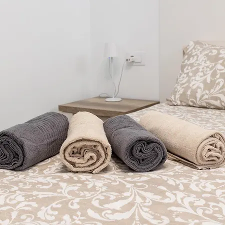 Luxury San Eugenio Ocean And Harbour View Appartement