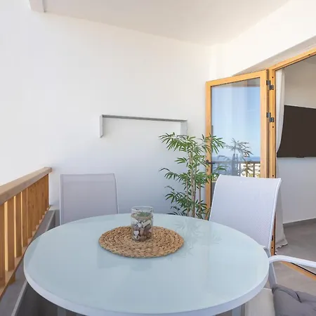 Διαμέρισμα Luxury San Eugenio Ocean And Harbour View
