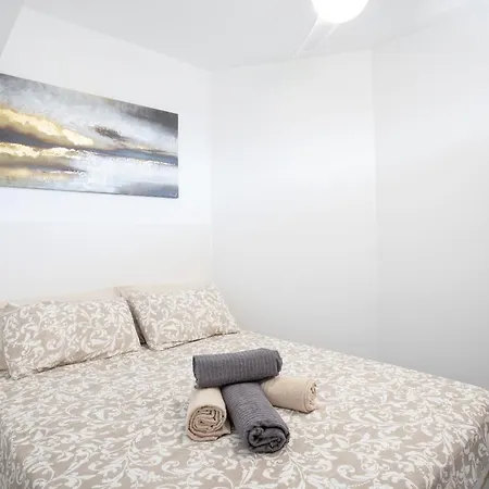 Διαμέρισμα Luxury San Eugenio Ocean And Harbour View